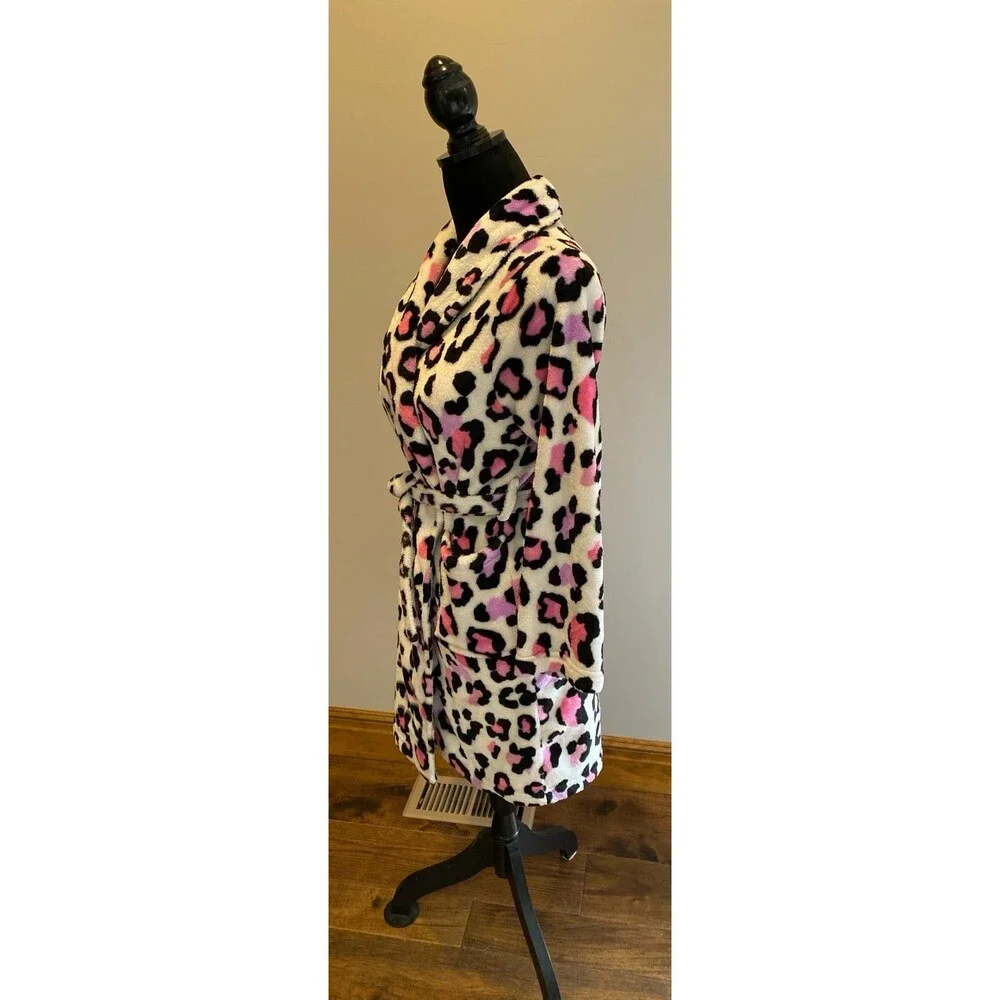 Girls Robe Leopard Pink & Purple Print Size 14 to 16 Super Soft‎ Has Pockets!